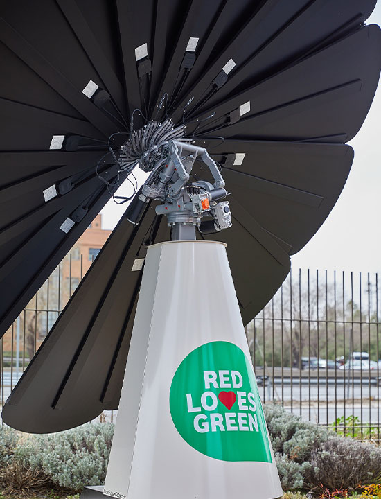 Smartflower solar panel installation with 